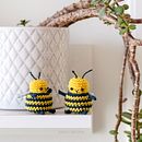BB l'ape / BB the Bee. Amigurumi, Crochet, DIY, and Character Design project by Ilaria Caliri - 01.28.2022