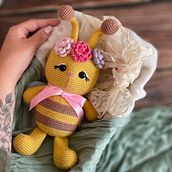 Beatriz. Fiber Arts, Amigurumi, Crochet, Design, To, Design, and Character Design project by Tutitas - 07.13.2020